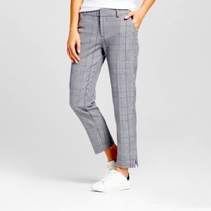 Cute & Comfortable Slim Ankle Pants